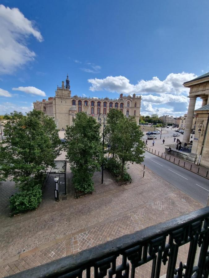Face Chateau St Germain En Laye, Appartement 4 A 6 Personnes, 23 Min De Paris Champs-Elysees Saint-Germain-en-Laye Exterior foto