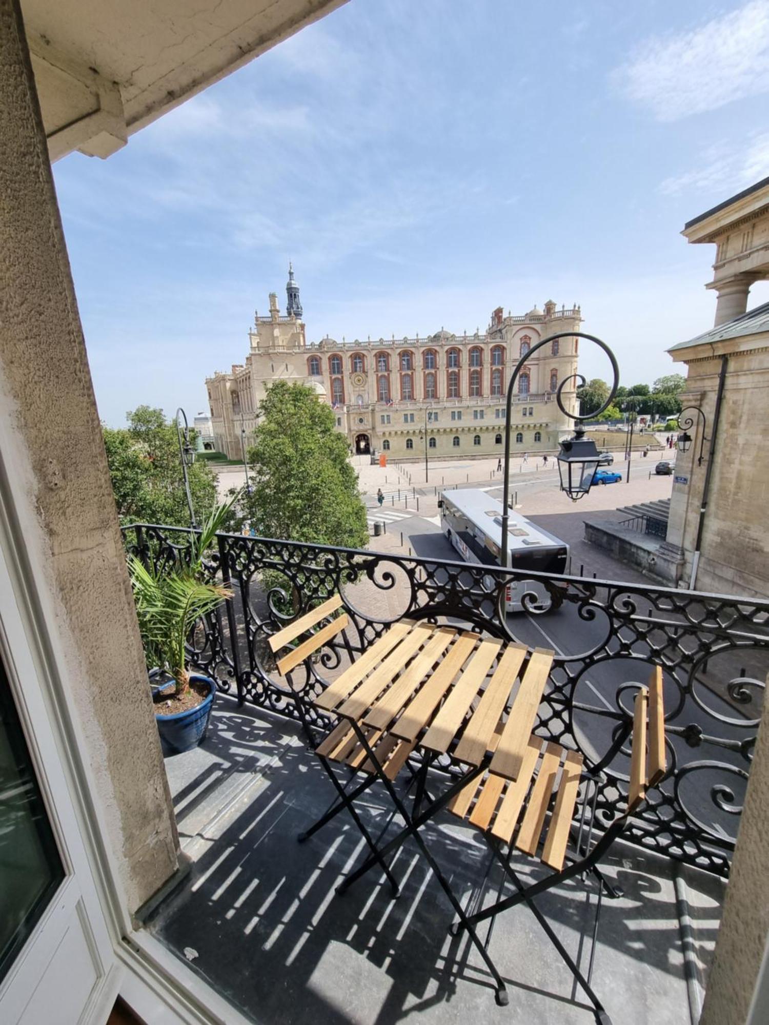Face Chateau St Germain En Laye, Appartement 4 A 6 Personnes, 23 Min De Paris Champs-Elysees Saint-Germain-en-Laye Exterior foto